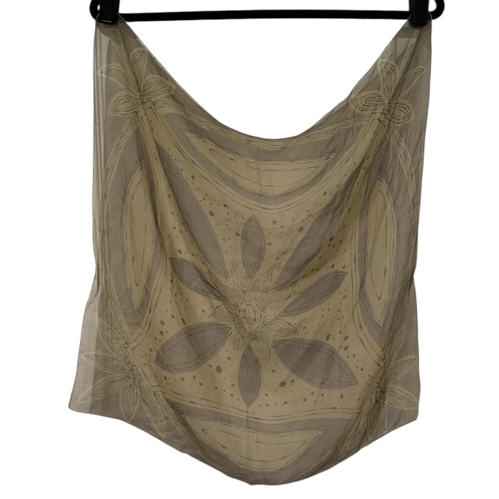 Mid Century Vera Neumann Abstract Floral Print Silk Square Grey Scarf Size OS